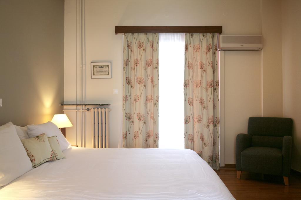 Hotel Theoxenia Loutraki  Exterior photo