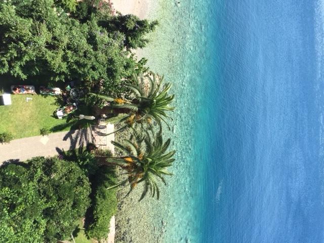 Hotel Theoxenia Loutraki  Exterior photo