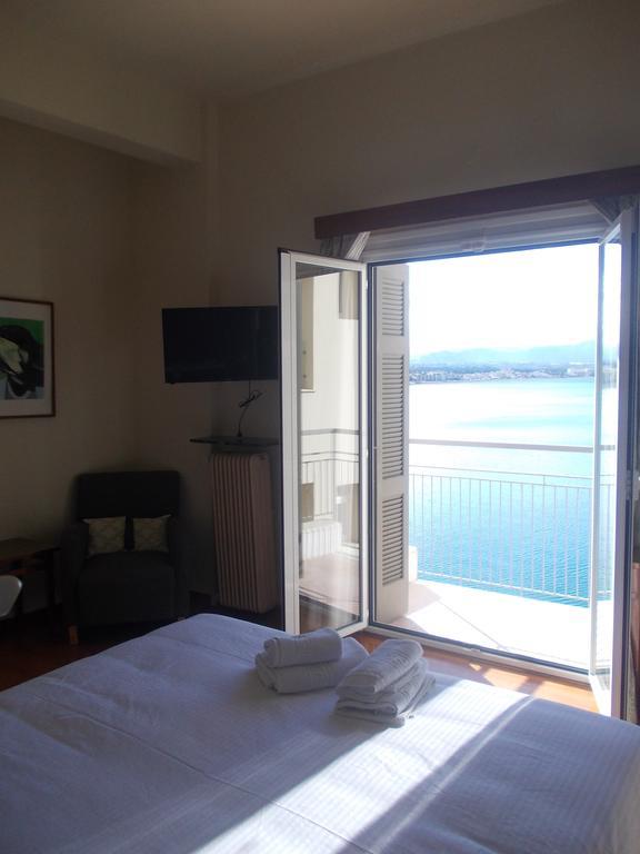 Hotel Theoxenia Loutraki  Exterior photo
