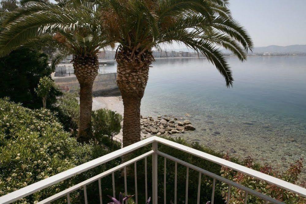 Hotel Theoxenia Loutraki  Exterior photo
